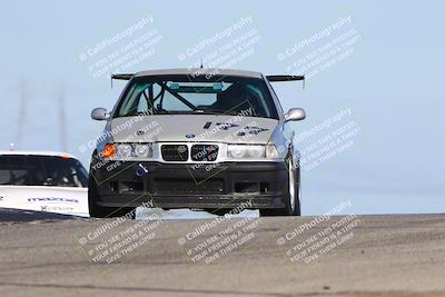 media/Oct-26-2025-CalClub SCCA (Sun) [[8ce1e69566]]/Group 2/Grapevine/